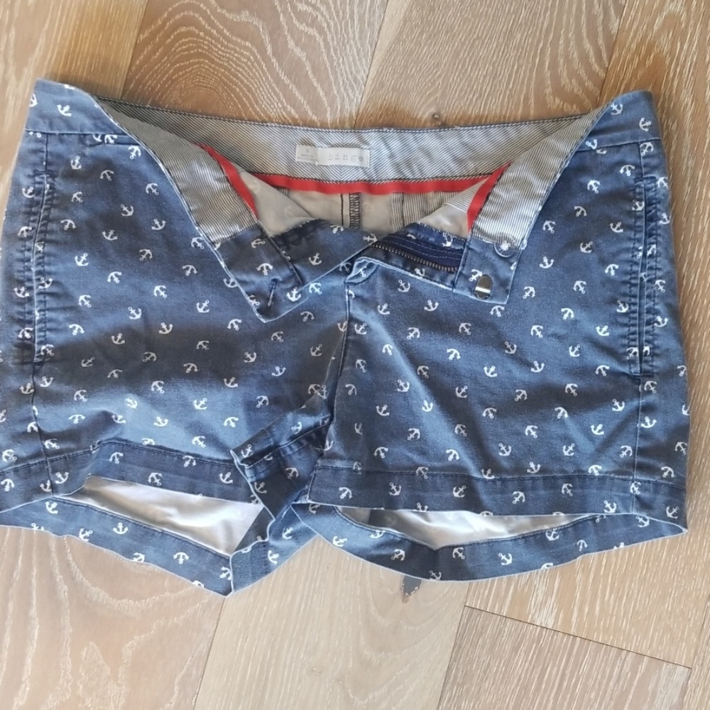 Anchor women's shorts, size 6